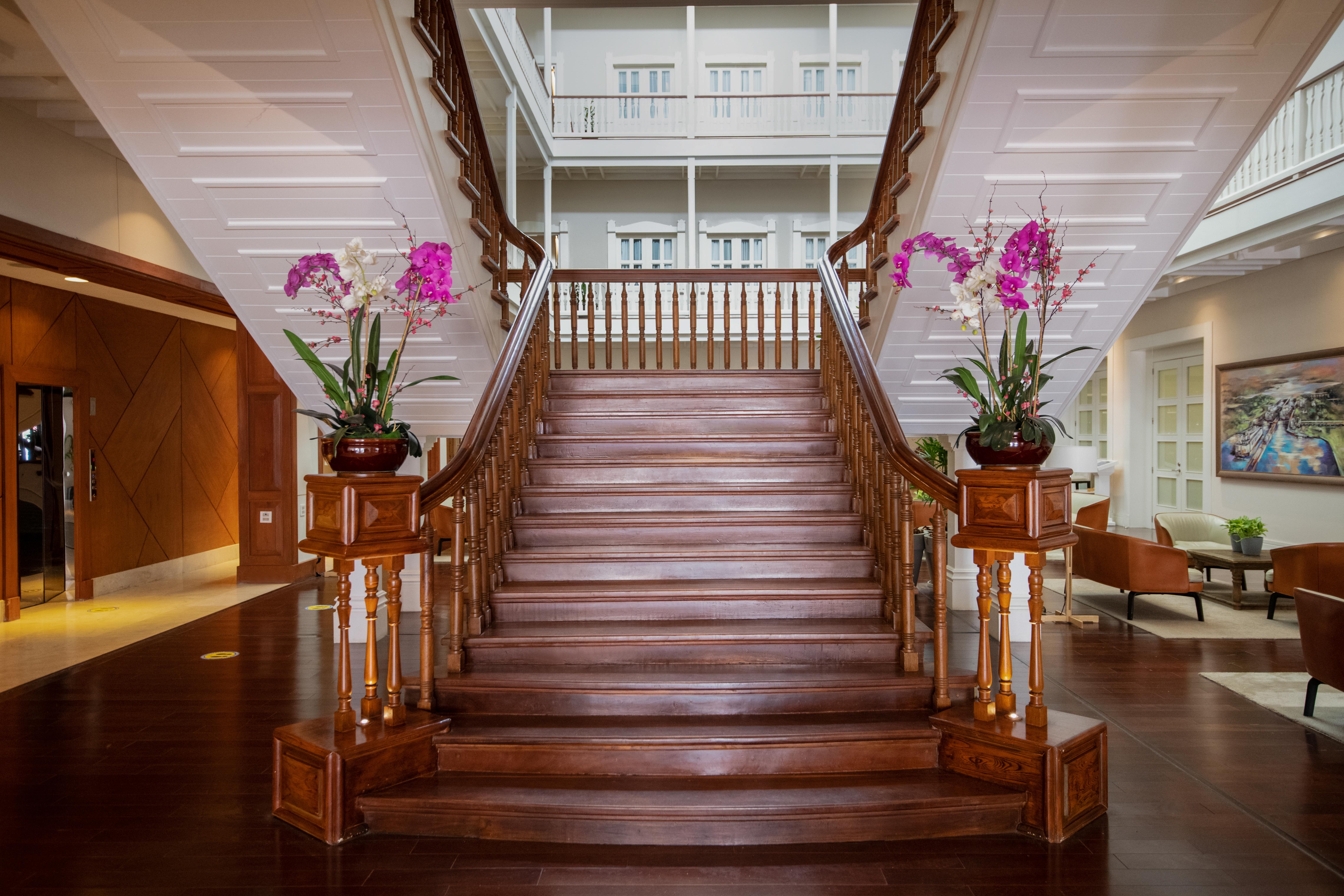 Central Hotel Panama Casco Viejo Eksteriør billede The staircase at the main entrance