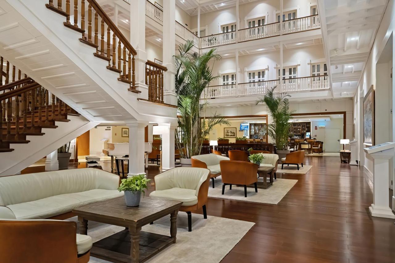Central Hotel Panama Casco Viejo Eksteriør billede The lobby of the hotel